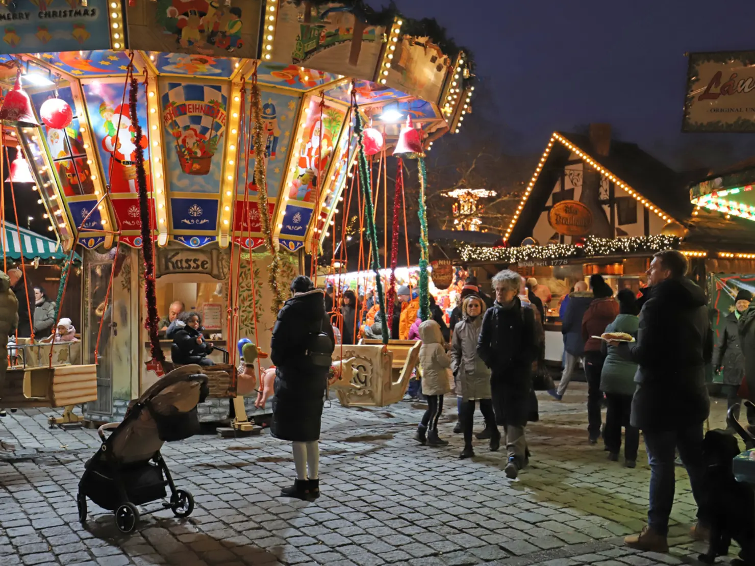 Karussell auf dem Weihnachtsmarkt