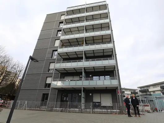 Ansicht des Holz-Hybrid-Haus in Fürth 