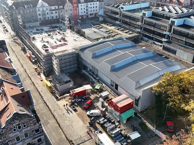 Luftbild der Baustelle am Helene-Lange-Gymnasium