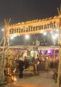 Weihnachtsmarkt und Mittelaltermarkt auf der Fürther Freiheit