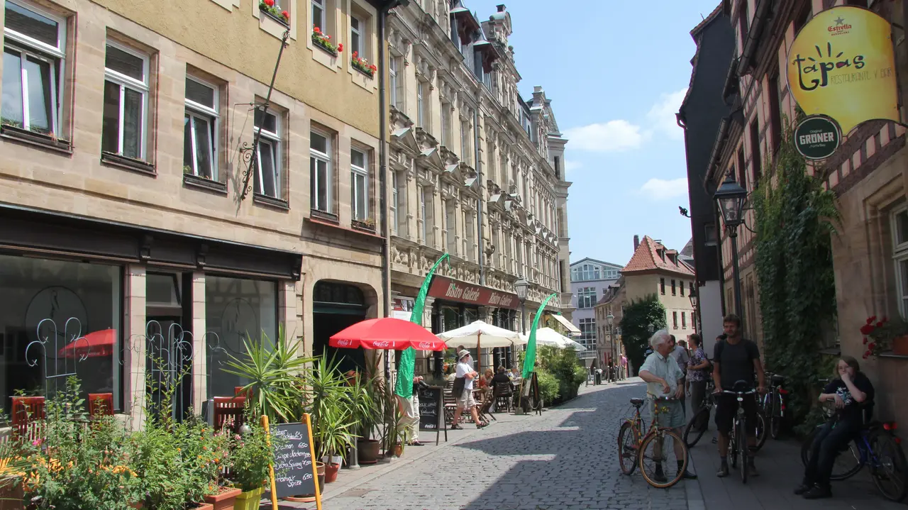 Gustavstraße bei Sonne