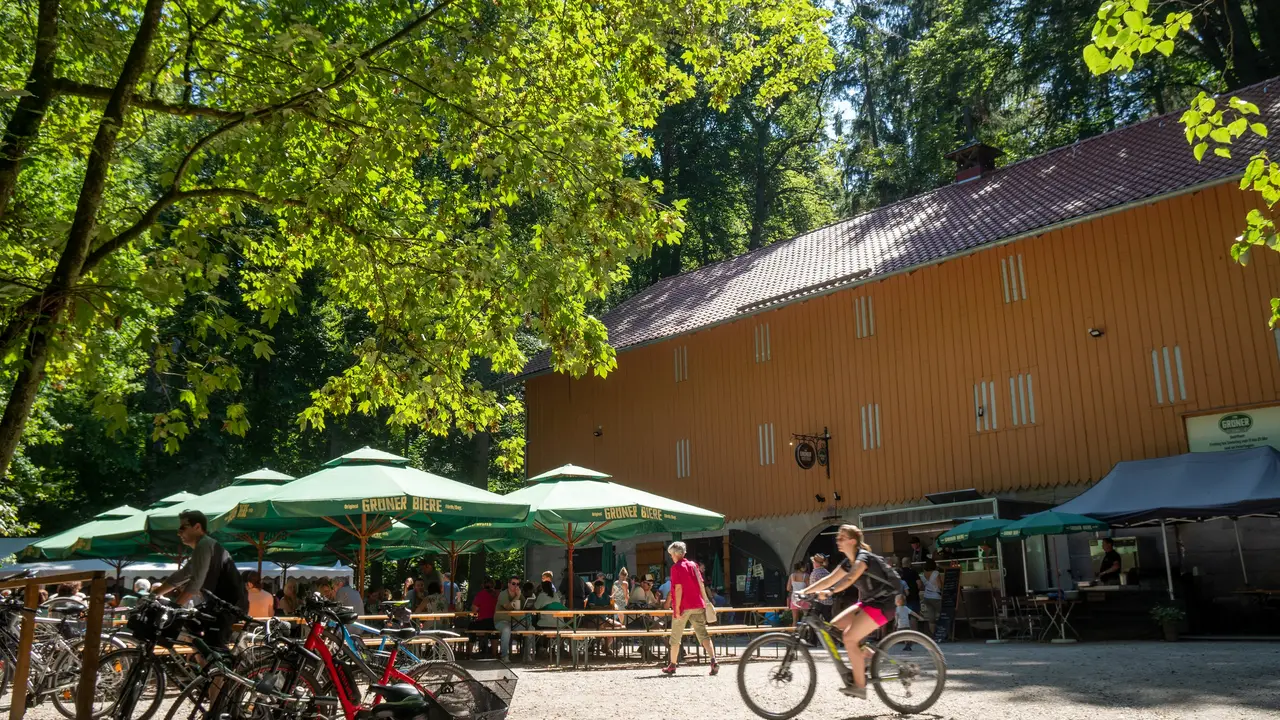 Der Grüner Felsenkeller im Stadtwald Fürth